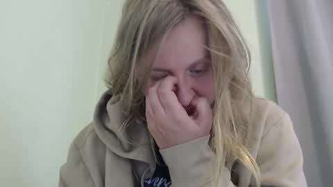 ScarTit Bernhard online show from 6, 10, 2025