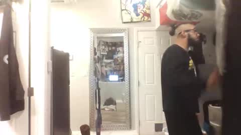 schemin10248 online show from 10, 11, 2025