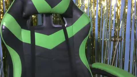 Snapshot of schoco_milf chatting on 24, 5, 2026 mai latina online show from 24, 5, 2026