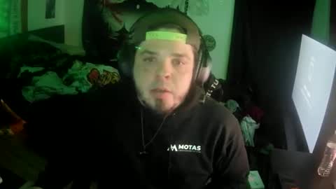 Snapshot of scoobysnaxxxxx chatting on 15, 12, 2025 scoobysnaxxxxx online show from 15, 12, 2025