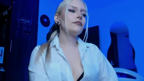 Goddess online show from 25, 4, 2026