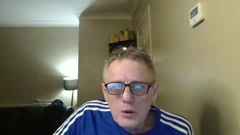 Snapshot of scottsman214 chatting on 22, 12, 2024 James online show from 22, 12, 2024