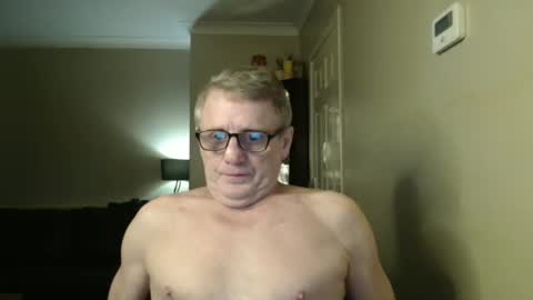 Snapshot of scottsman214 chatting on 18, 1, 2025 James online show from 18, 1, 2025