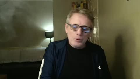 Snapshot of scottsman214 chatting on 16, 2, 2025 James online show from 16, 2, 2025