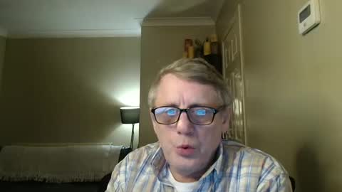 Snapshot of scottsman214 chatting on 27, 2, 2025 James online show from 27, 2, 2025