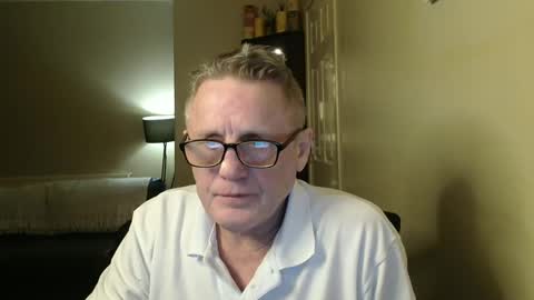 Snapshot of scottsman214 chatting on 28, 2, 2025 James online show from 28, 2, 2025