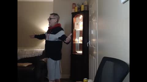 Snapshot of scottsman214 chatting on 1, 3, 2025 James online show from 1, 3, 2025