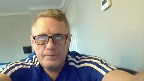 Snapshot of scottsman214 chatting on 9, 3, 2025 James online show from 9, 3, 2025