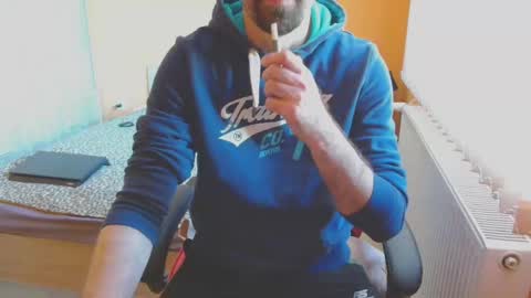 Snapshot of scotty_98 chatting on 5, 1, 2025 scotty_98 online show from 5, 1, 2025