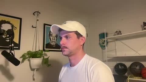 Snapshot of scottybeam chatting on 22, 2, 2025 Scotty online show from 22, 2, 2025