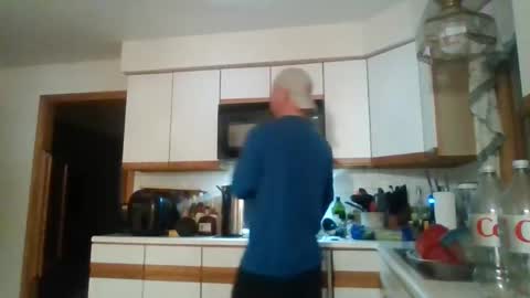 scottydoesntknow0 online show from 8, 12, 2024