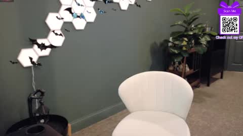 Snapshot of scout_has_fun chatting on 20, 10, 2025 Scout has fun online show from 20, 10, 2025