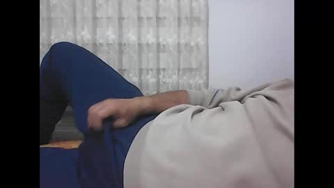 Snapshot of screw2 chatting on 15, 12, 2024 Evren online show from 15, 12, 2024