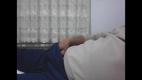 Snapshot of screw2 chatting on 1, 1, 2025 Evren online show from 1, 1, 2025