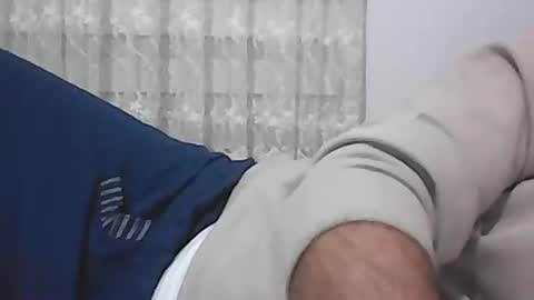 Snapshot of screw2 chatting on 14, 1, 2025 Evren online show from 14, 1, 2025