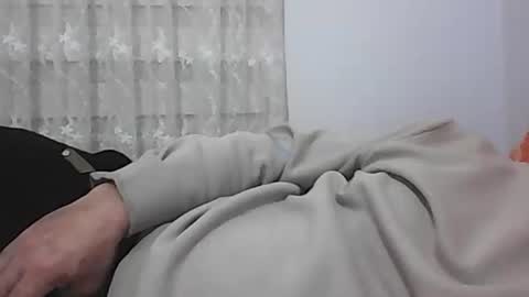 Snapshot of screw2 chatting on 15, 1, 2025 Evren online show from 15, 1, 2025