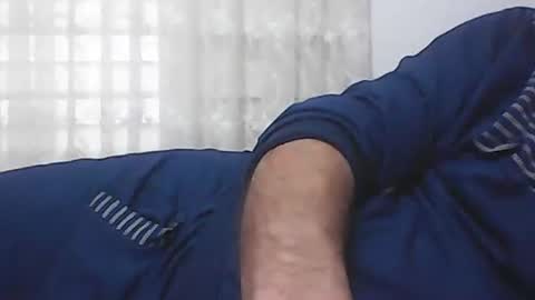 Snapshot of screw2 chatting on 19, 1, 2025 Evren online show from 19, 1, 2025