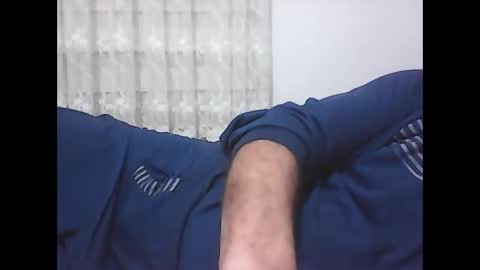 Snapshot of screw2 chatting on 31, 1, 2025 Evren online show from 31, 1, 2025