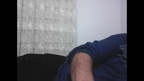 Snapshot of screw2 chatting on 11, 2, 2025 Evren online show from 11, 2, 2025