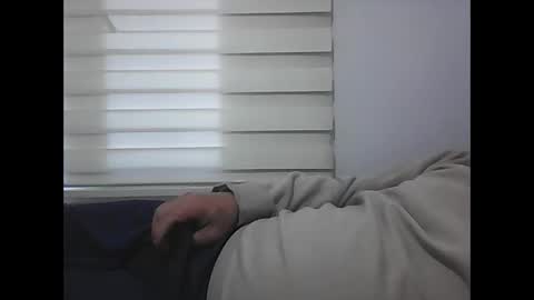 Snapshot of screw2 chatting on 22, 2, 2025 Evren online show from 22, 2, 2025