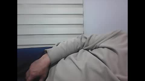 Snapshot of screw2 chatting on 22, 2, 2025 Evren online show from 22, 2, 2025