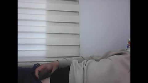 Snapshot of screw2 chatting on 23, 2, 2025 Evren online show from 23, 2, 2025