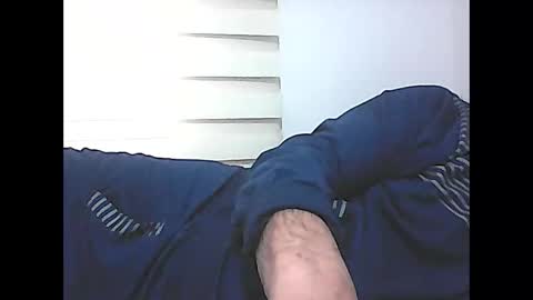 Snapshot of screw2 chatting on 8, 3, 2025 Evren online show from 8, 3, 2025