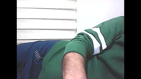 Snapshot of screw2 chatting on 10, 3, 2025 Evren online show from 10, 3, 2025