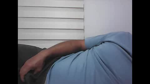 Snapshot of screw2 chatting on 21, 9, 2025 Evren online show from 21, 9, 2025