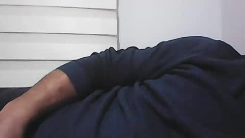 Snapshot of screw2 chatting on 17, 11, 2025 Evren online show from 17, 11, 2025