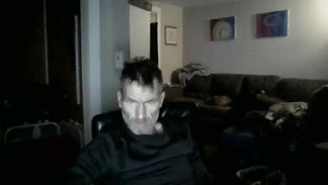 Snapshot of scroach11 chatting on 21, 2, 2026 GettOffMyLawn online show from 21, 2, 2026