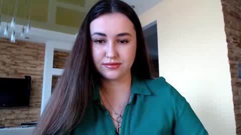 Snapshot of sea_cocktail chatting on 25, 2, 2025 Elizabeth  online show from 25, 2, 2025