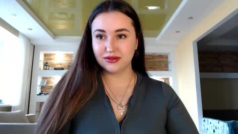 Snapshot of sea_cocktail chatting on 4, 3, 2025 Elizabeth  online show from 4, 3, 2025