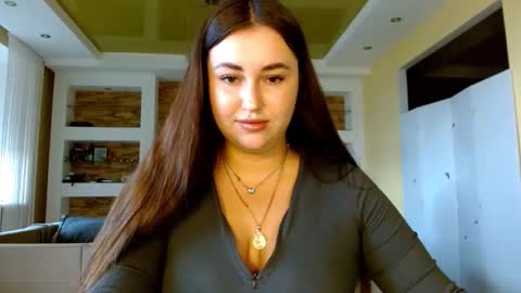 Snapshot of sea_cocktail chatting on 6, 10, 2025 Elizabeth  online show from 6, 10, 2025