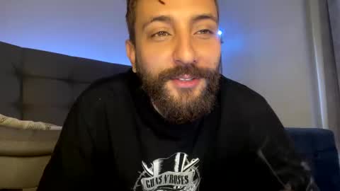 Snapshot of seanpablosanz chatting on 25, 10, 2025 Sean pablo Sanz online show from 25, 10, 2025