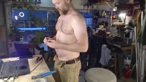 Snapshot of seattlemanwhore chatting on 7, 10, 2025 Seattlemanwhore online show from 7, 10, 2025