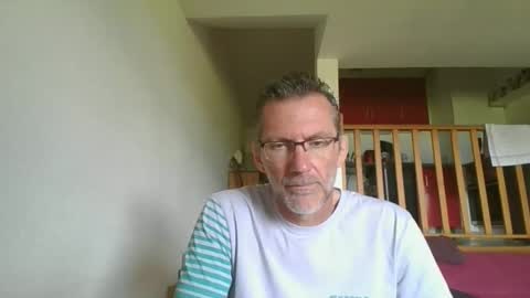 Snapshot of seb846894 chatting on 2, 5, 2026 seb846894 online show from 2, 5, 2026