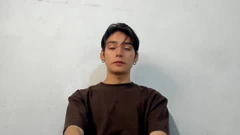 sebastian online show from 2, 12, 2024