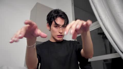 sebastian online show from 21, 12, 2024