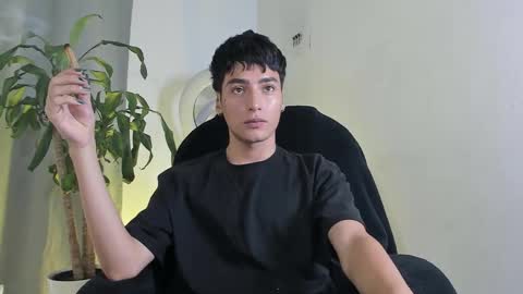 sebastian online show from 17, 12, 2025