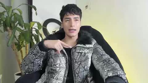 sebastian online show from 18, 12, 2025