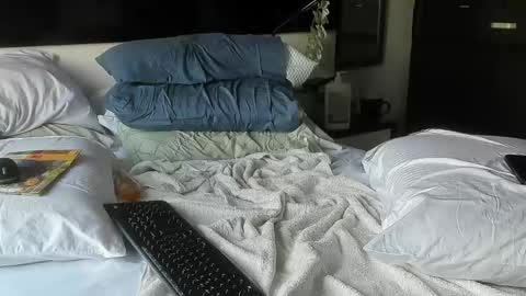 Snapshot of sebastiam_blake chatting on 13, 5, 2026 sebastiam_blake online show from 13, 5, 2026