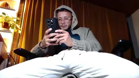 Snapshot of sebastian_025 chatting on 11, 6, 2026 Sebastian online show from 11, 6, 2026