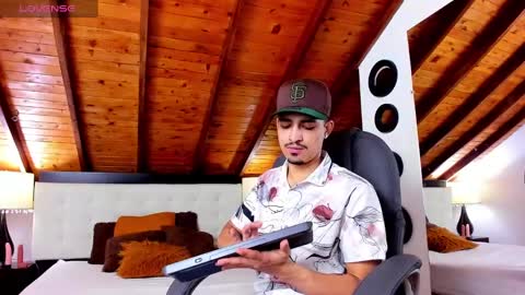 Snapshot of sebastian_berne chatting on 13, 2, 2025 Sebastian Berne online show from 13, 2, 2025