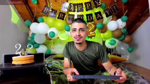 Snapshot of sebastian_berne chatting on 21, 2, 2025 Sebastian Berne online show from 21, 2, 2025