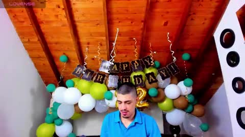 Snapshot of sebastian_berne chatting on 22, 2, 2025 Sebastian Berne online show from 22, 2, 2025