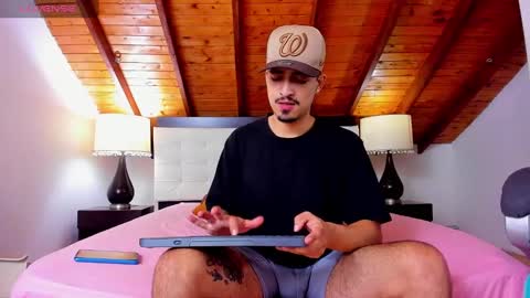 Snapshot of sebastian_berne chatting on 3, 3, 2025 Sebastian Berne online show from 3, 3, 2025