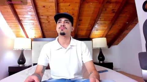 Snapshot of sebastian_berne chatting on 4, 3, 2025 Sebastian Berne online show from 4, 3, 2025