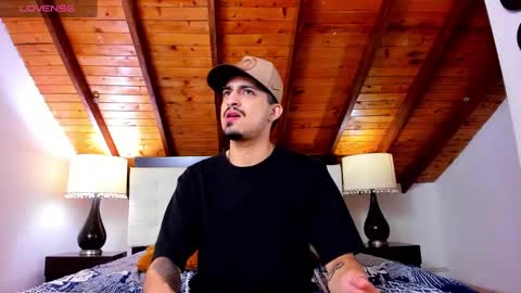 Snapshot of sebastian_berne chatting on 9, 3, 2025 Sebastian Berne online show from 9, 3, 2025