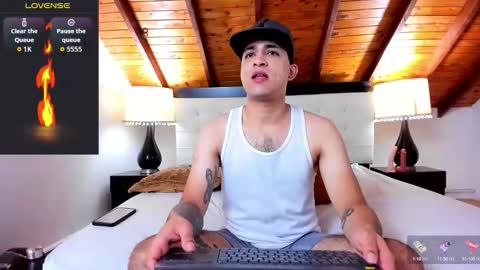 Snapshot of sebastian_berne chatting on 6, 10, 2025 Sebastian Berne online show from 6, 10, 2025